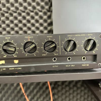 Yamaha E1005 Analog Delay image 3