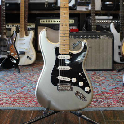 2021 Fender 75th Anniversary Stratocaster Diamond Anniversary Finish image 1