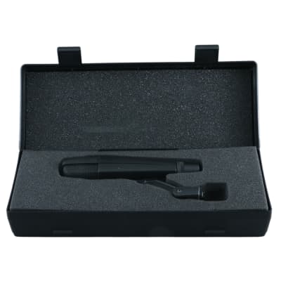 Sennheiser MD421 II Cardioid Dynamic Microphone MC-7041