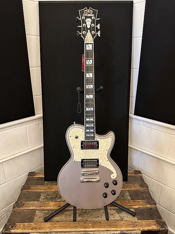 D'Angelico Deluxe Atlantic Single Cutaway HH with Stoptail