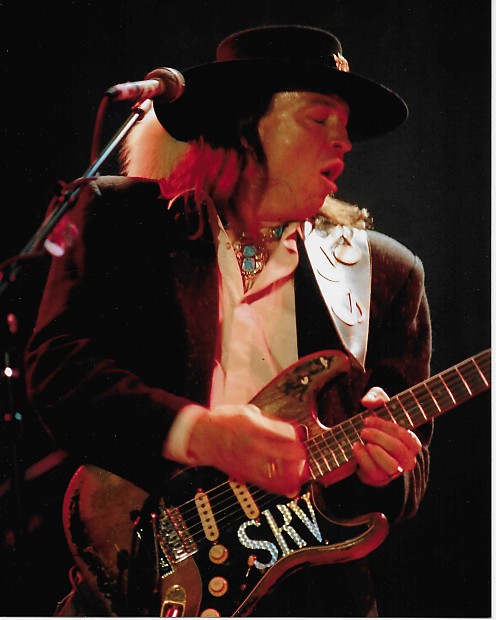 Srv guitar strap outlet