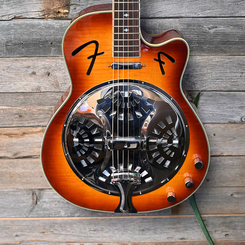 (13645) Fender Resonator Acoustic Guitar Reverb