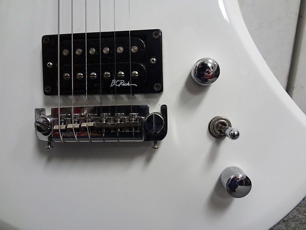 B.C. Rich Virgin VG1 2007 White | Reverb