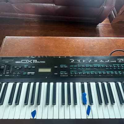 Yamaha DX11 Programmable Algorithm Synthesizer 1988 - Black