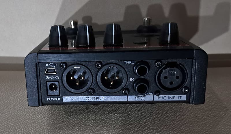 TC-HELICON Harmony G ボーカルプロセッサー Amazon | TC HELICON ハーモナイザー VOICETONE HARMONY-G XT