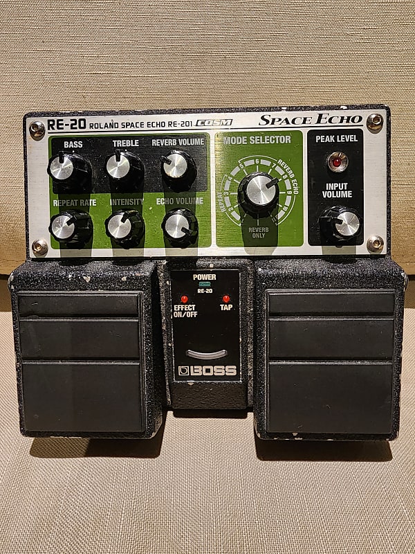 Boss RE-20 Space Echo