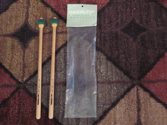 ONE pair new old stock Regal Tip 605SG (Goodman #5) Ultra Staccato Saul Goodman Timpani Mallet, small ball covered w/ two layers of tightly wound green felt, maple shaft -- Ideal for recording. Clean rhythmical articulation, especially on low tones image 1