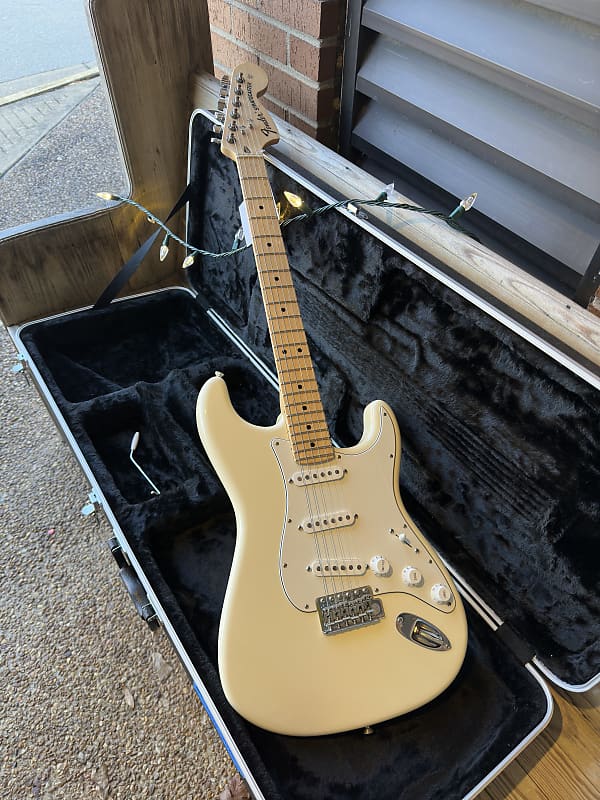 Fender American Special Stratocaster - Gator Case | Reverb