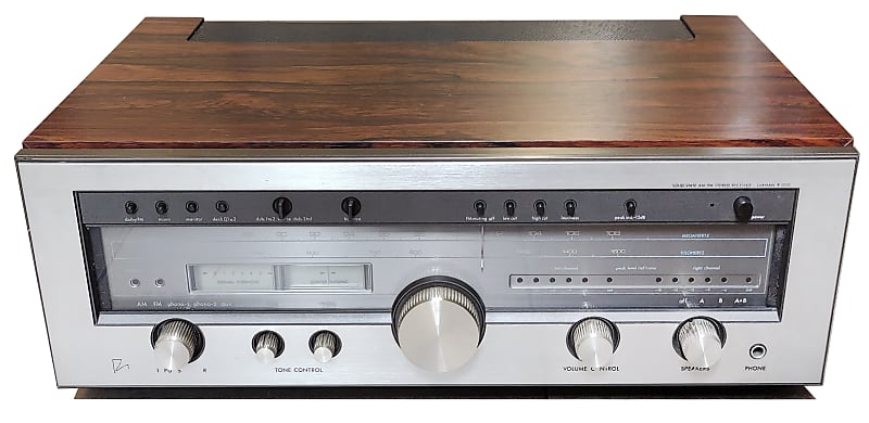 Vintage Luxman R-1050 Stereo Receiver / Amplifier image 1