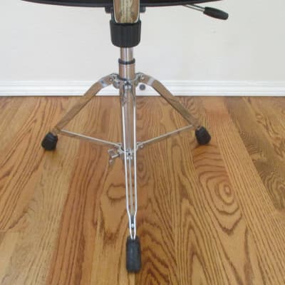 Roc N Soc Pro Series Hydraulic Lift Drum Throne, Bicycle Saddle, Backrest - Excellent Condition image 7