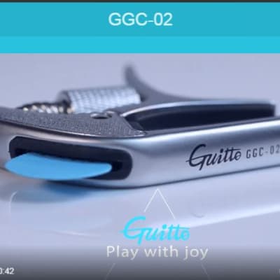 Guitto GGC-02 New “Revolver” Capo Precision Adjust/Unique Pick Holder New Nice! imagen 4