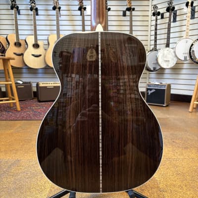 Martin 000-28 Standard Series Sitka Spruce/East Indian Rosewood Acoustic Guitar w/Hard Case image 3