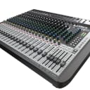 Soundcraft Signature 22 MTK 22-ch Mixer w/ 16 x Ghost Mic Preamps