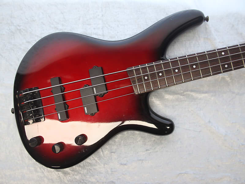 Yamaha Motion B Bass | Reverb