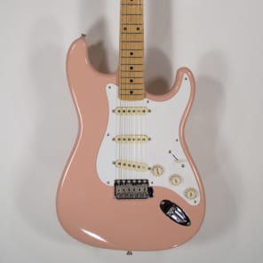 ギター Fender Japan ST62 Shell Pink 2010 Fender Japan ST62 TX '62 Reissue Stratocaster Shell