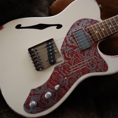 James Trussart Deluxe Steelcaster 2009 - Cream on Red Roses image 2
