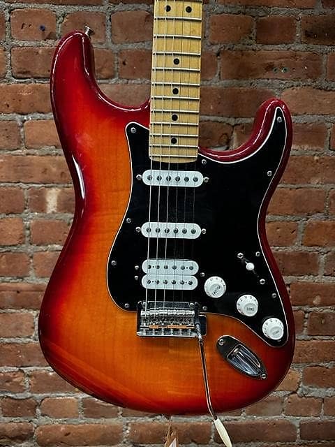 Fender Player Stratocaster HSS | Reverb