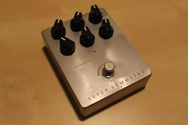 Darkglass Electronics Super Symmetry Compressor