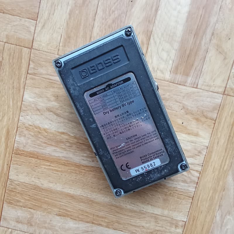 Hyper metal pedal clearance