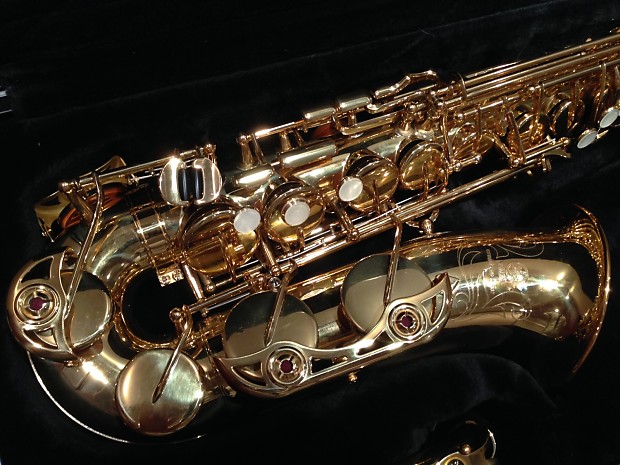 Yamaha YAS-475 Alto Saxophone Intermediate USA model Gold Lacquer