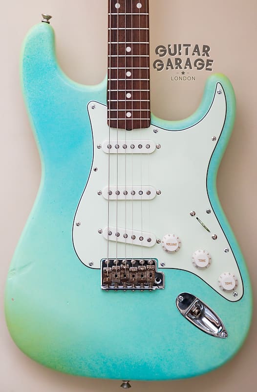 Fender Japan Stratocaster 62 Vintage Reissue Surf Green