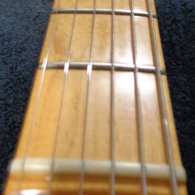 Fender  68 Reverse Headstock Stratocaster 2001 White image 7