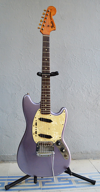 Fender store mustang purple