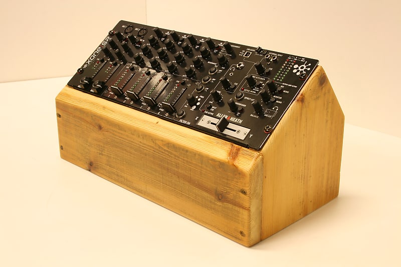 ALLEN&HEATH XONE:S2 ジャンク ALLEN&HEATH XONE:S2 ジャンク