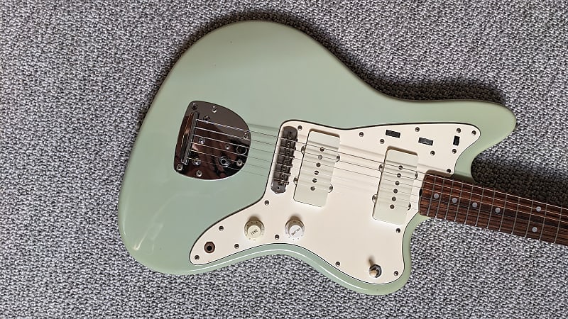 1980 Greco JM-700 / jazzmaster sonic blue