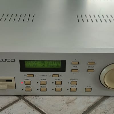 Akai S2000 MIDI Stereo Digital Sampler 1995 - White