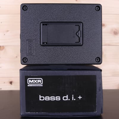 MXR M80 Bass DI + w/ Distortion - Bass Guitar Effect Pedal image 4