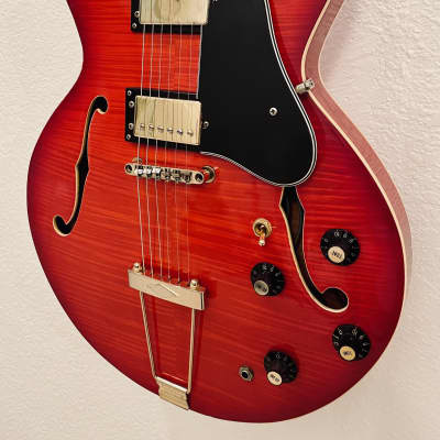 Ventura ES-335 Style  Semi Hollow Flame Maple 3 Piece Maple Neck OHSC 1973-74 - Trans Red image 10
