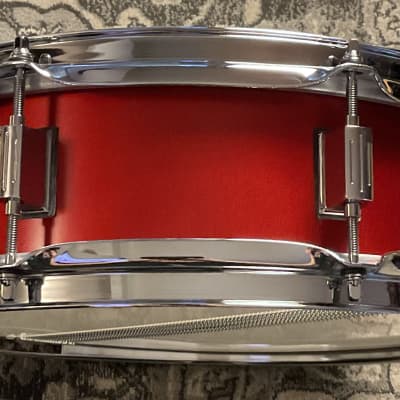 Ludwig Classic Maple 4x14” 8-Lug Snare Drum in Diablo Red LS444XXDRW05707 image 2