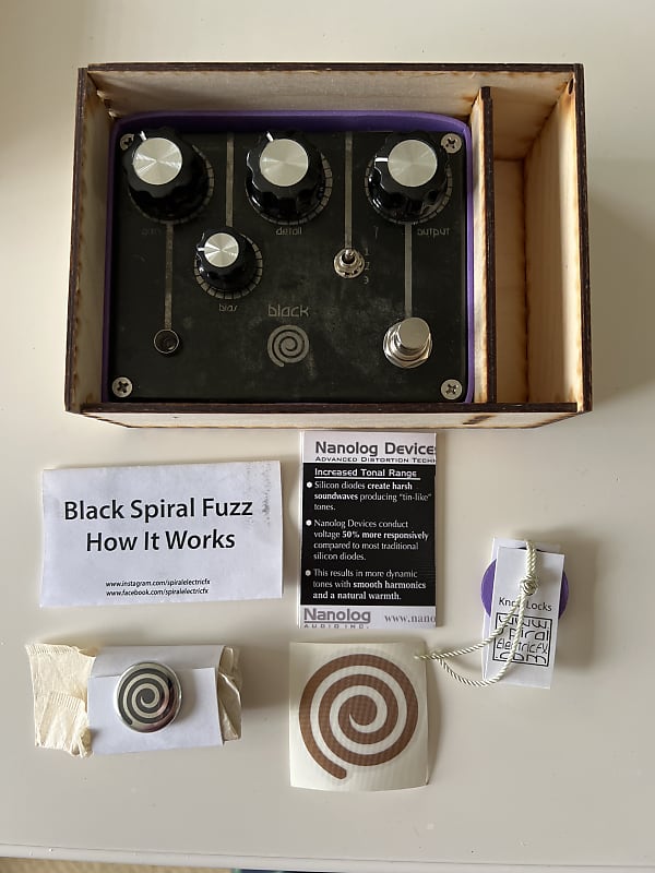 Spiral Electric FX Black Black Reverb