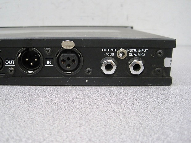 TC Electronic TC 1128 Programmable 28 Band Graphic EQ - READ TC Electronic TC 1128 Programmable 28 Band Graphic EQ - READ