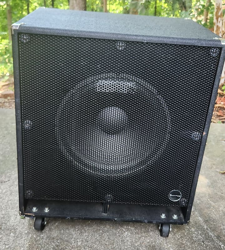 Fender bassman cabinet 2000's//contact for shipping costs image 1