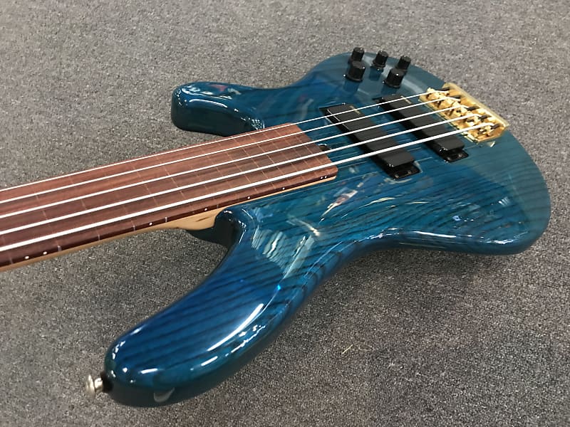 TRB5 - Yamaha TRB5 - Audiofanzine