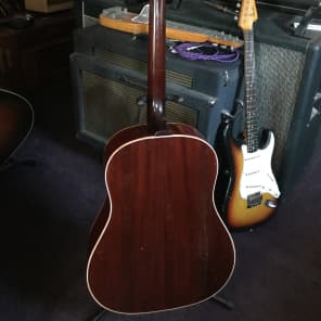 Gibson J-45 Acoustic Guitar 1967 Cherry Sunburst image 9