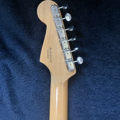【一部予約販売】 Fender Classic Series '60s Stratocaster | Reverb Canada ギター