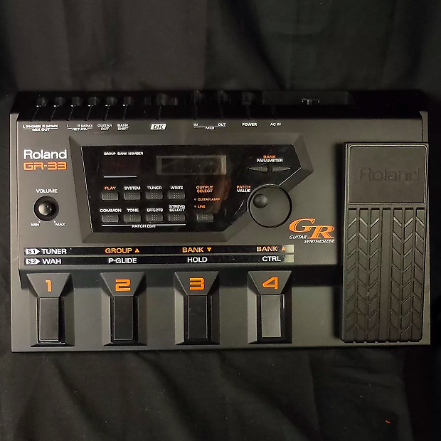 Roland GR-33 Guitar Synthesizer image 1