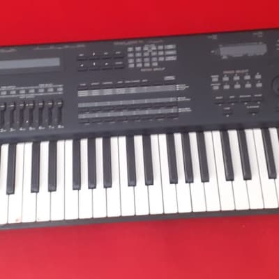 Roland JV-1000 Music Workstation