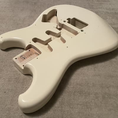 1985 Ibanez Roadstar II RS440 / RS430 White Guitar Body Only MIJ Japan image 9