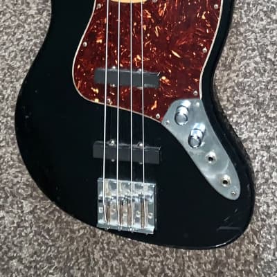 Fender Geddy Lee Artist Series   Signature Jazz   Bass electric guitar MIJ made in japan for sale