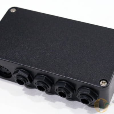 One Control Pedal Board Junction Box 4M