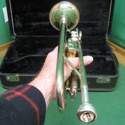 Holton Galaxy Trumpet 1964 with 3rd Slide Lock - Pro Model Refurbished - Case and Holton 67 MP image 13
