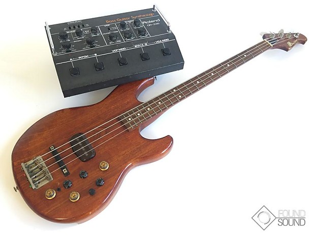 Roland GR-33B | Reverb Canada