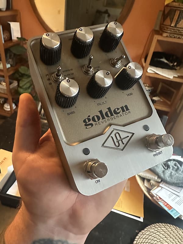 Universal Audio Golden Reverberator