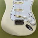1985 Fender MIJ Stratocaster STD 62 - Olympic White