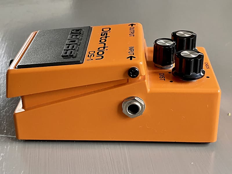 Boss DS-1 Distortion Keeley Seeing Eye Mod