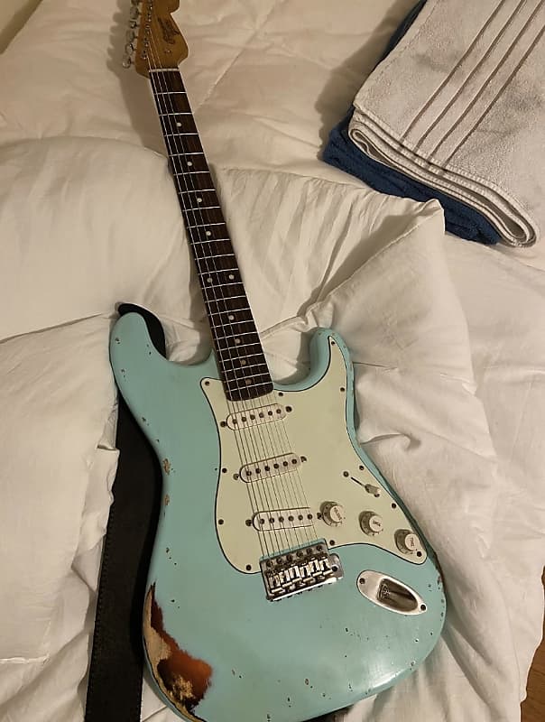 Rittenhouse Guitars Stratocaster 2020 Sea-foam Green over sunburst